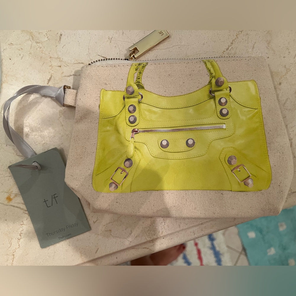 NWT Thursday Friday women’s pouch